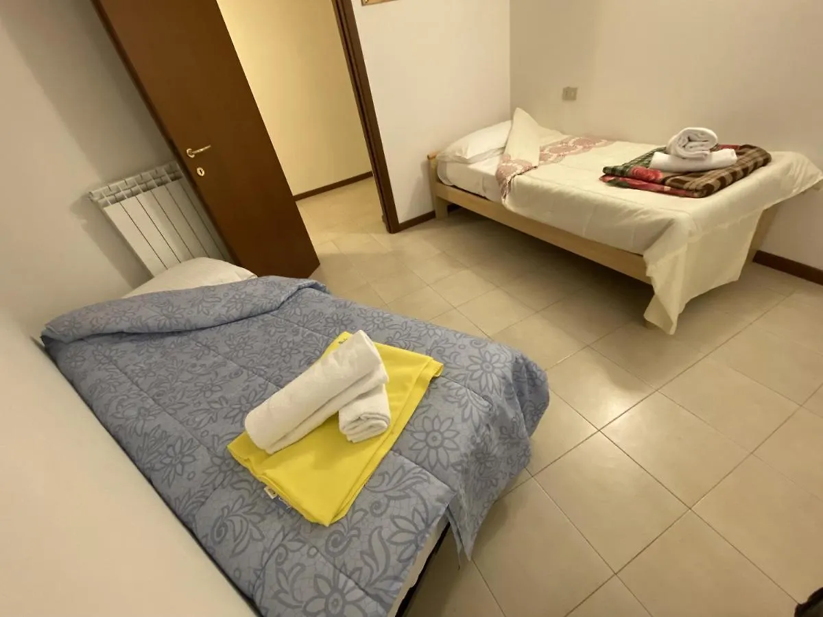 Costabella Appartamento Immerso Nella Natura Brenzone sul Garda Apartment