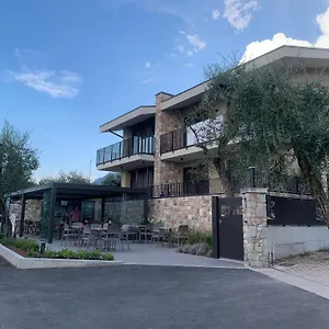 Denis Brenzone sul Garda